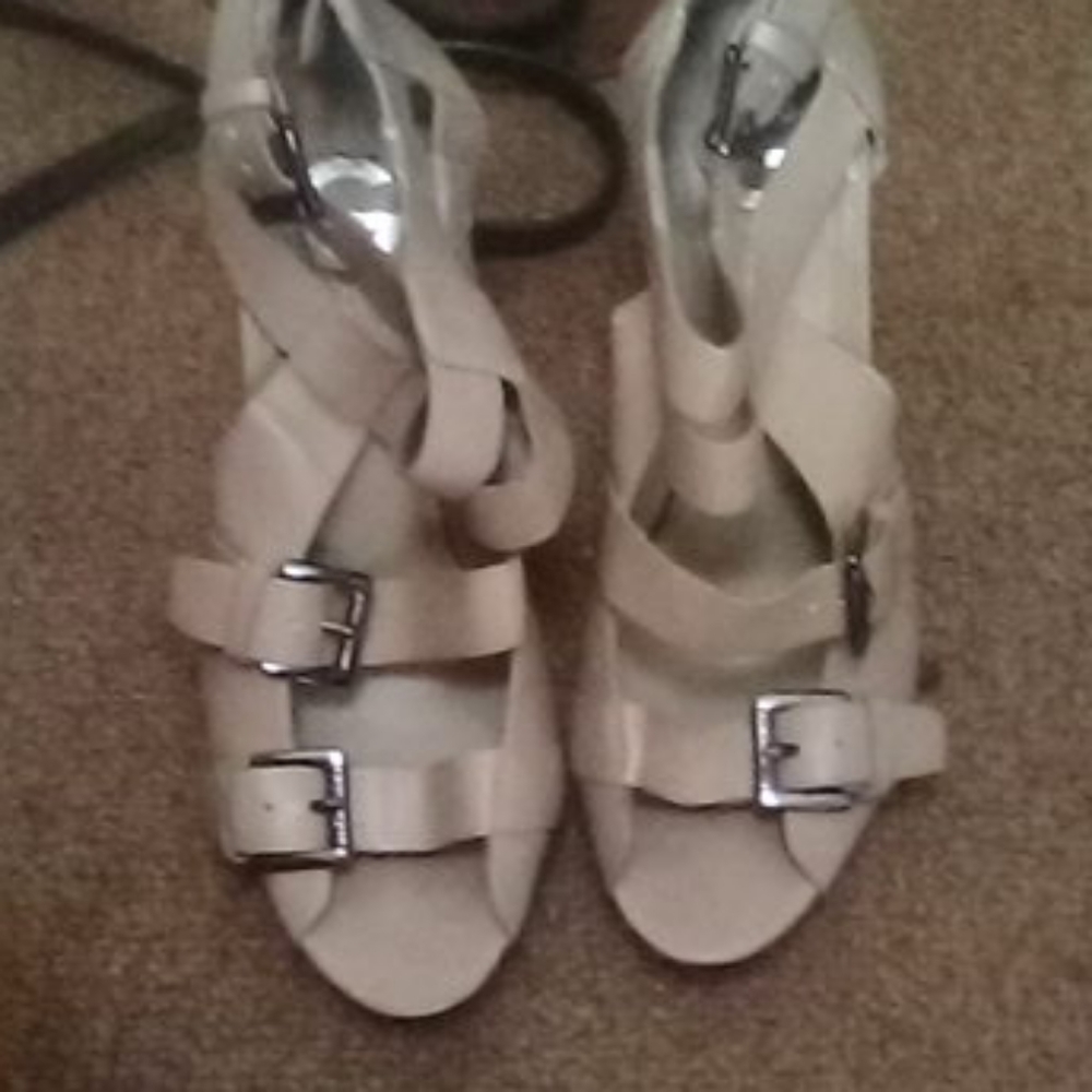 Guess heels